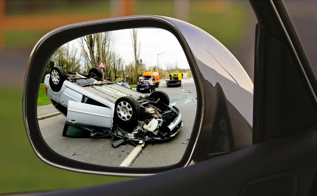 Wypadek, kolizja, naprawa na drodze - kto nam może pomóc?