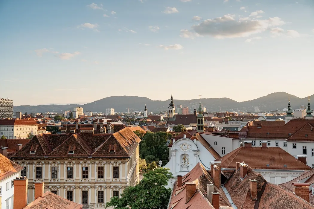 Jak skutecznie osuszyć dom po zalaniu? Praktyczne wskazówki dla mieszkańców Warszawy