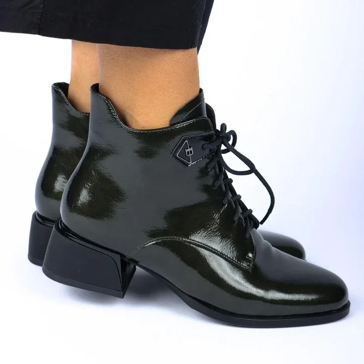 Buty damskie do pracy – wybierz modele łączące wygodę i elegancję