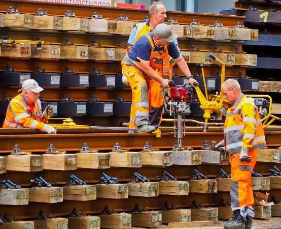 Utrudnienia na Towarowej - przewoźnicy zmienili przystanki początkowe