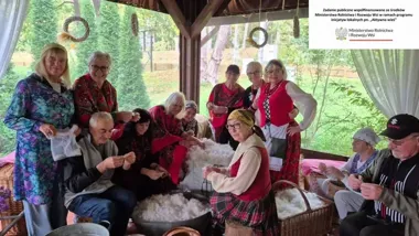 Darli pierze i kisili kapustę. Tradycyjne spotkanie w Obłężu