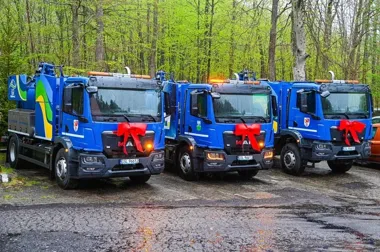 Nowy sprzęt dla kanalizacji w Kępicach – PGK ma dwa specjalistyczne pojazdy