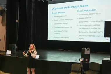 W Kępicach seniorzy szukali sposobu, jak odzyskać spokój i energię