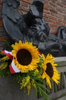 Syrena, hymn i pamięć podczas słupskich obchodów Powstania Warszawskiego