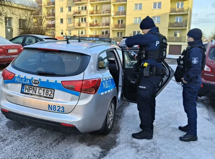 40-latek z Słupska wsiadł za kierownicę mimo 4 zakazów - sąd wysłał go do więzienia