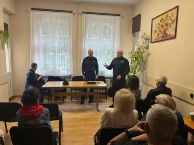 Miał kupić pellet po starej cenie. Stracił blisko 4 tysiące złotych