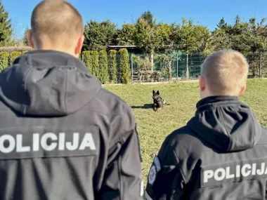 Litewscy policjanci patrolują Słupsk - trening przed międzynarodowymi akcjami