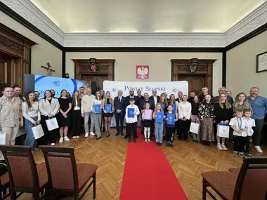 Nagrody i stypendia dla sportowców powiatu słupskiego – 25 zawodników i 11 trenerów wyróżnionych