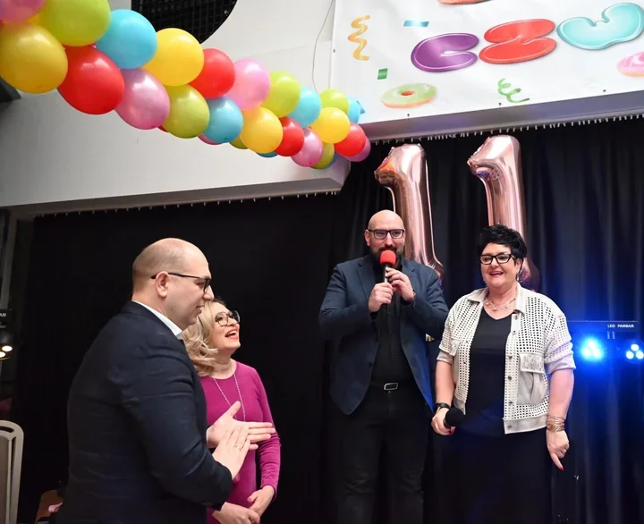 XI Słodki Bal Czwartkowy w Lubuczewie – taniec, słodycze i wspólna radość