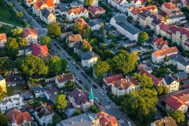 W centrum Ustki parkingi będą płatne także w weekendy i święta